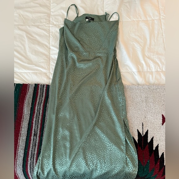 Lulus Dresses & Skirts - Lulu’s green jacquard cowlneck dress, size M